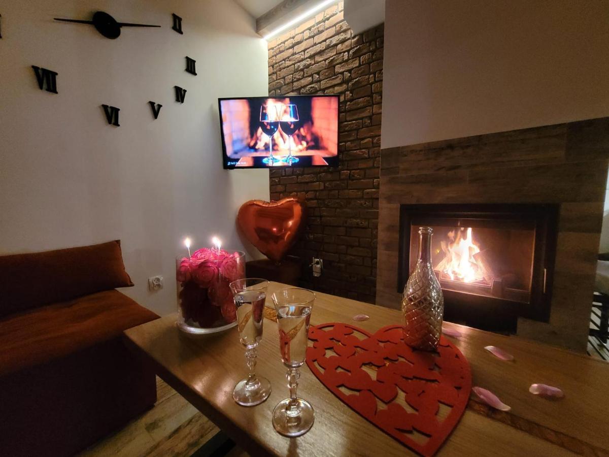 Urocza Kryjowka Ze Spa Lesko Bagian luar foto